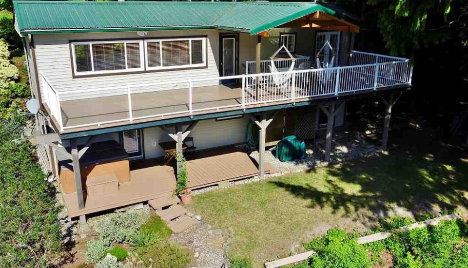 Madeira Park Waterfront Home! 2400/month Jason Ruck Sunshine Coast