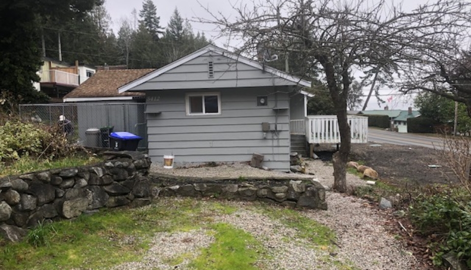 Cozy 23 Bedroom Oceanview Cottage in Sechelt Jason Ruck Sunshine