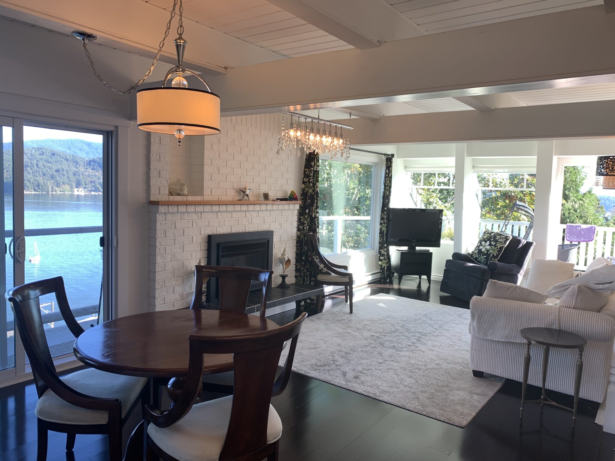 Properties for rent, Sunshine Coast, Gibsons, Sechelt, Roberts Creek