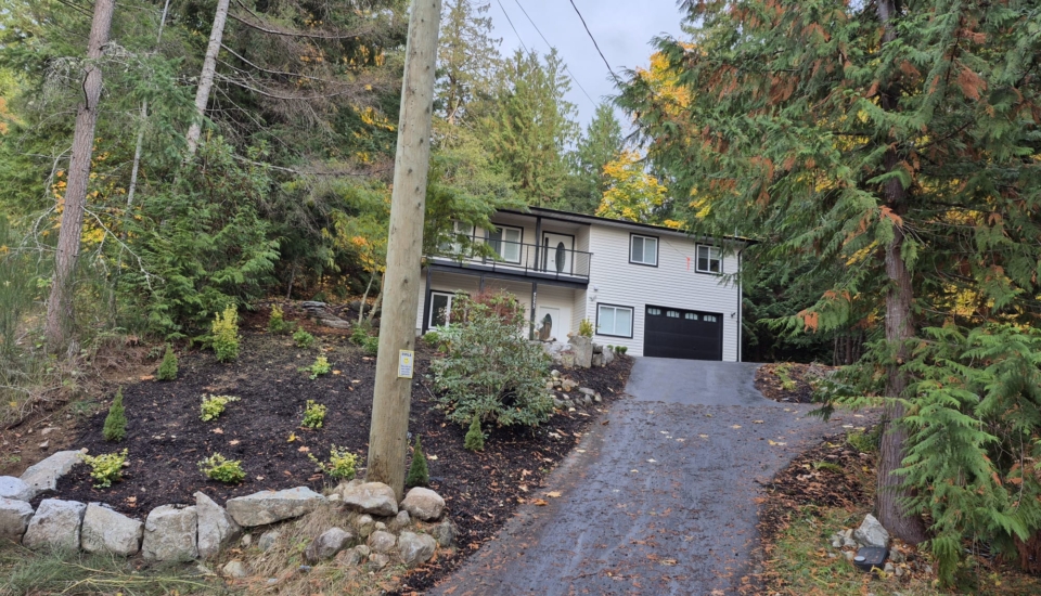 6bd84b7e-ab0b-41dc-8717-f44f7db2b483